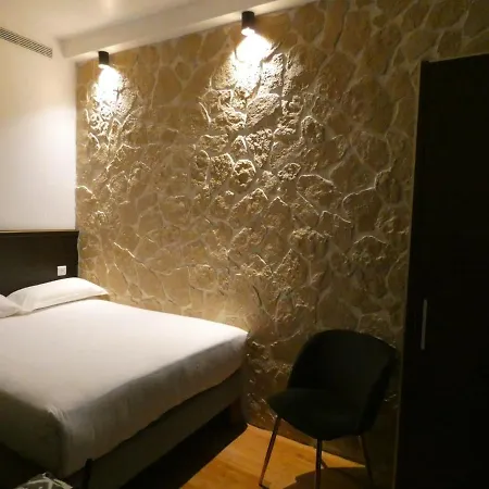 Bonne Nouvelle 3* Parigi