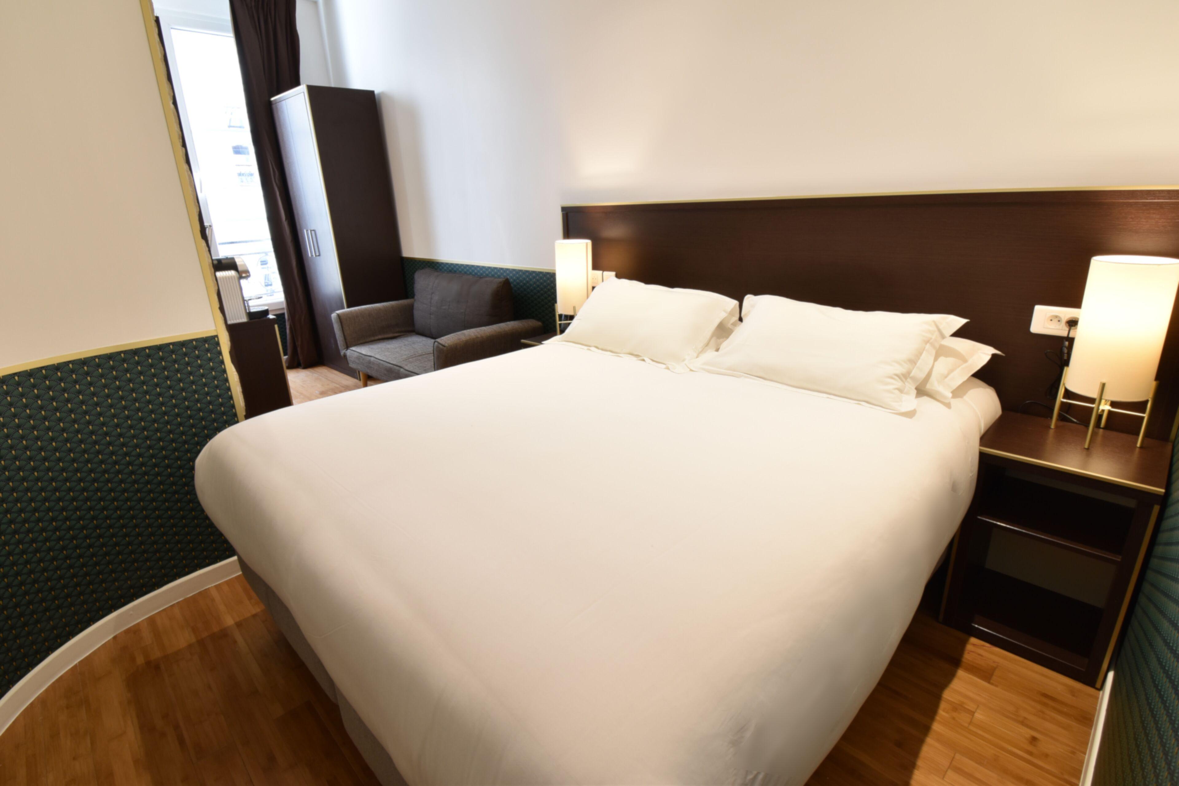 Bonne Nouvelle Hotel 3*